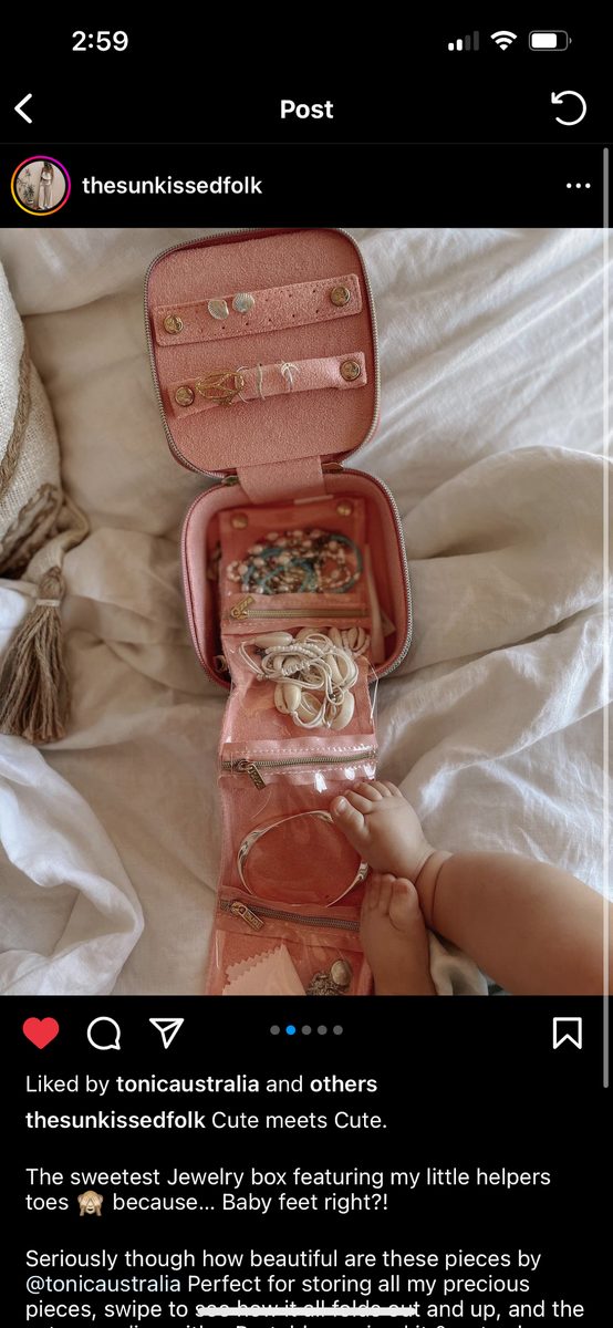 How We <em>Help</em>